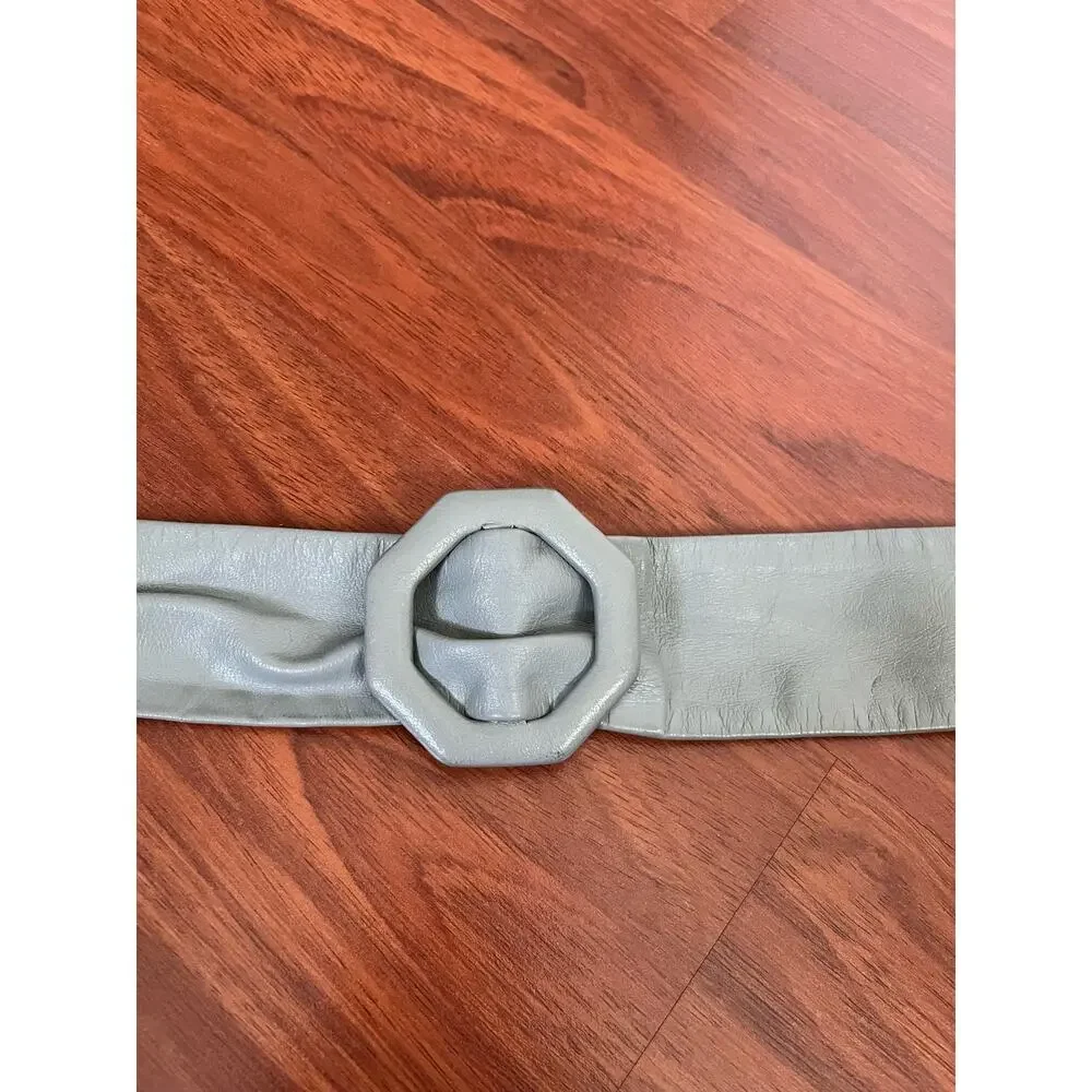 Calderon Gray Leather Wrap Belt Womens Sculpted Buckle